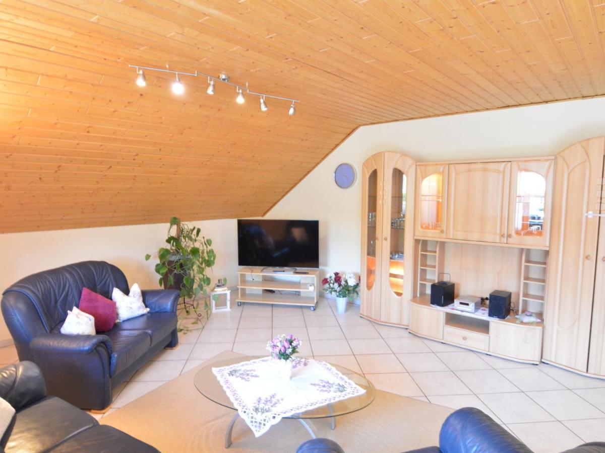 Sun Kissed Apartment In Lirstal With Garden エクステリア 写真