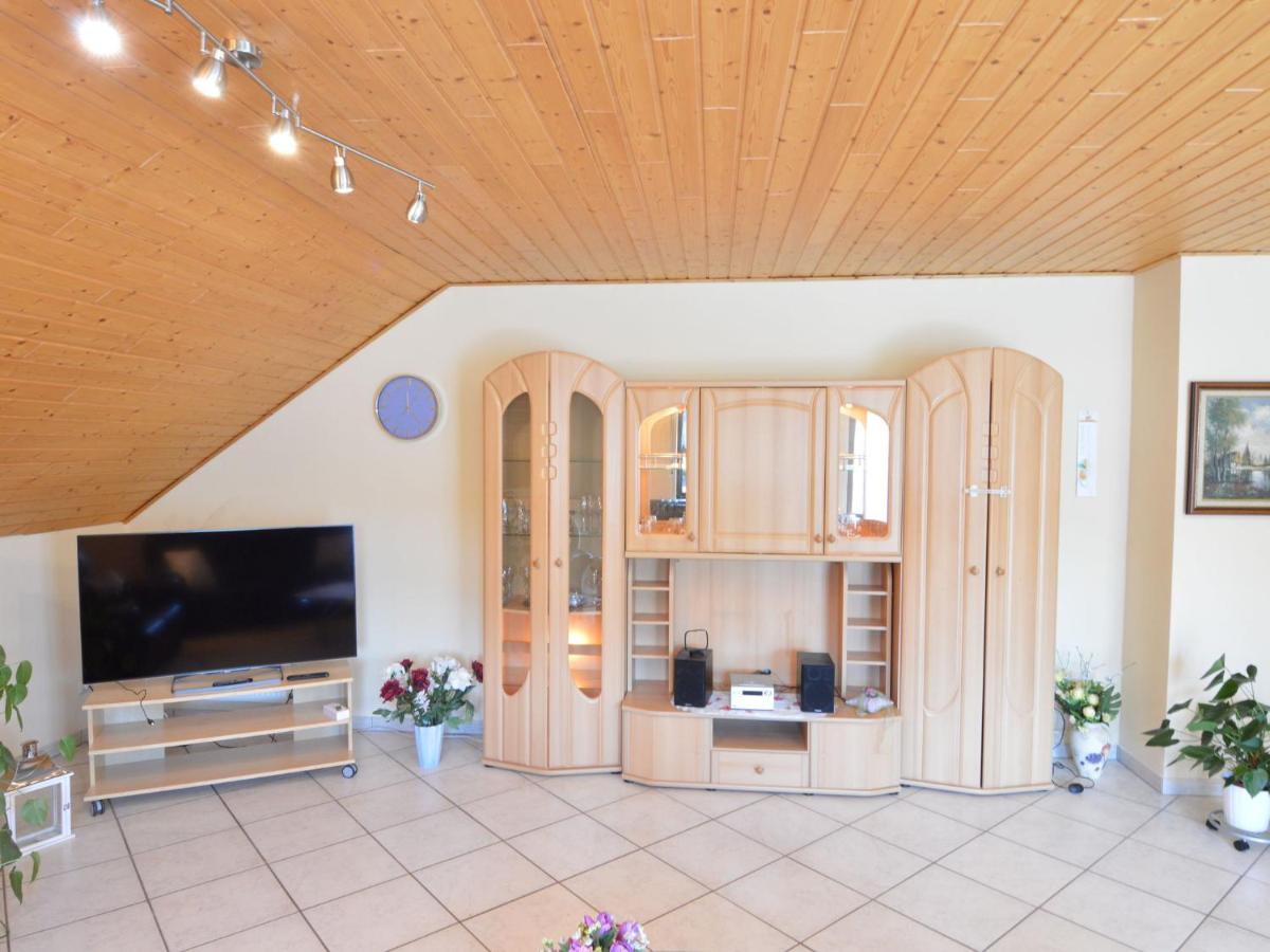 Sun Kissed Apartment In Lirstal With Garden エクステリア 写真