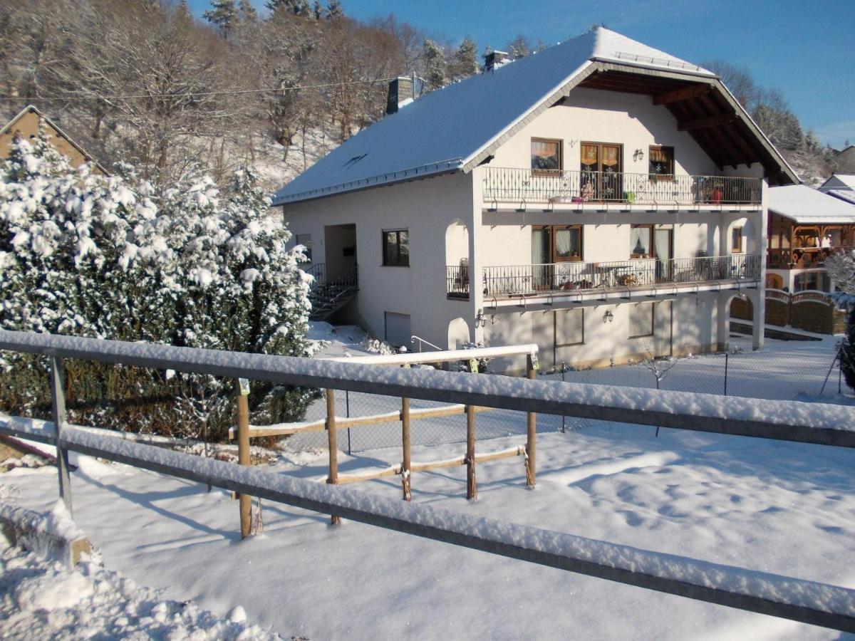 Sun Kissed Apartment In Lirstal With Garden エクステリア 写真